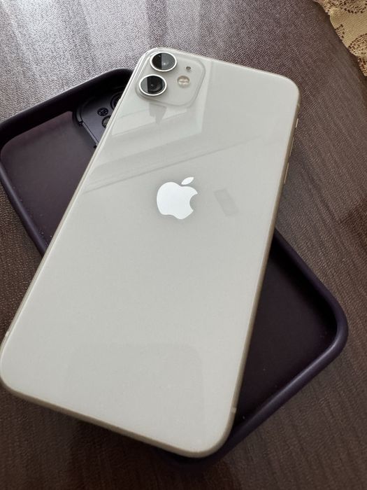 Iphone 11 продам срочно