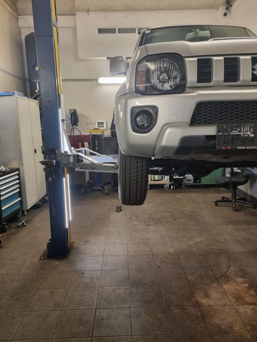 Piese Suzuki jimny 1.3 1.5 /Diferential/Elemente caroserie