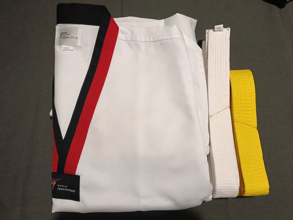 Добок за ТАЕКУОНДО Taekwondo униформа