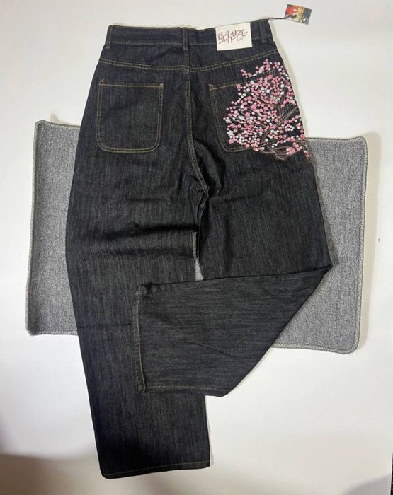 джинсы сакура…..