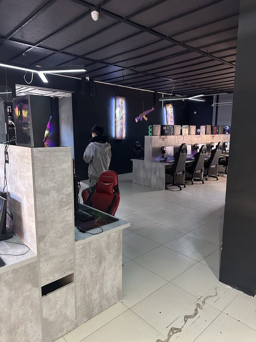 Продается  компьютерный клуб