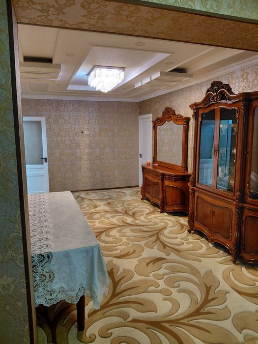 Квартира сотилади 4этаж 3 хона 72кв банковский Олмазор тумани калонова