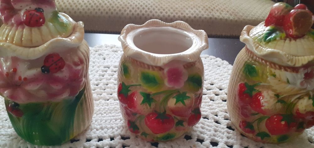 Буркани за подправки