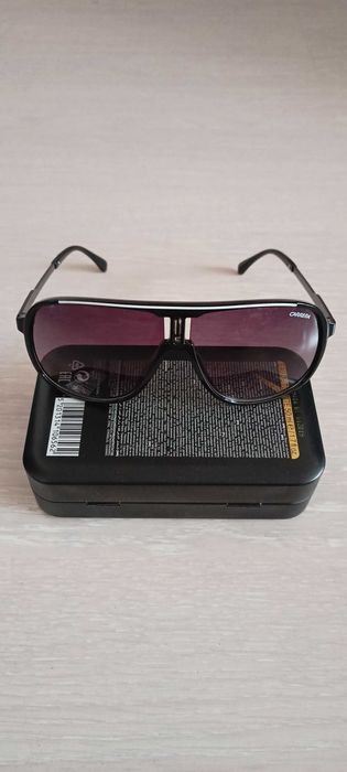 Слънчеви очила Carrera