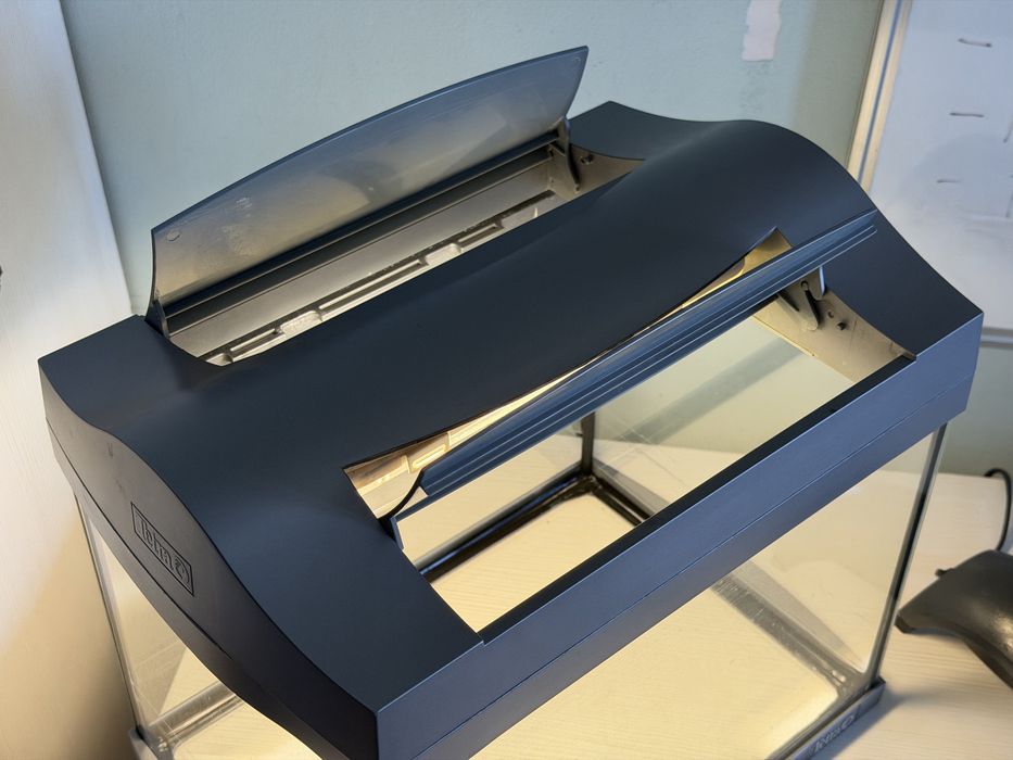 Acvariu Tetra 20L + pompa aer Tetra