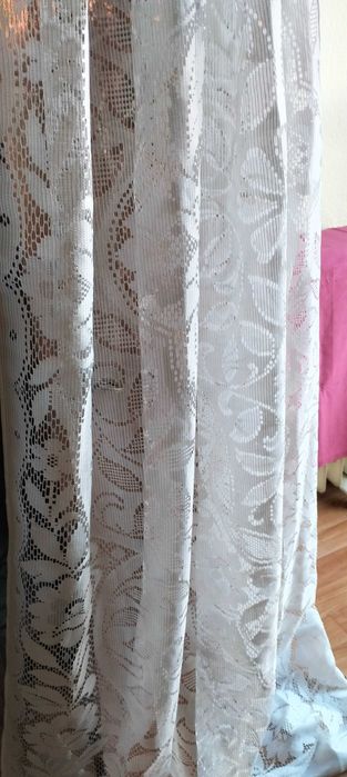 Продавам пердета