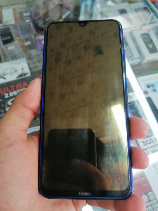 Redmi note 8  4+1/64