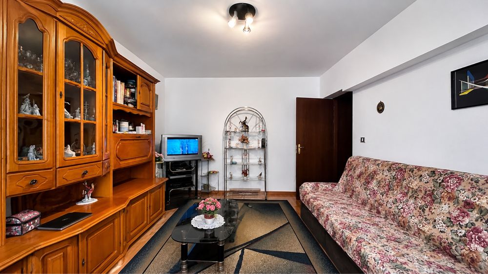 Apartament 2 camere decomandat