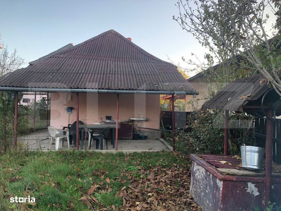 Teren cu casa batraneasca, 2000 mp, comuna Pomi