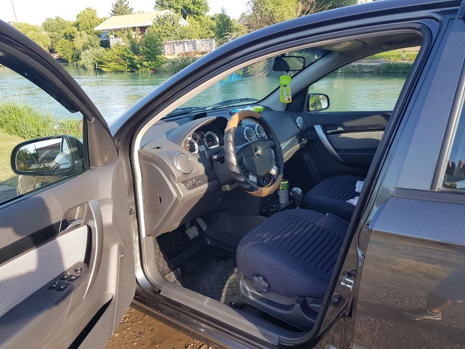 Продаётся Нексия 3 позиция 4