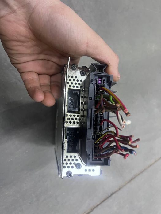 Усилитель Porsche cayenne