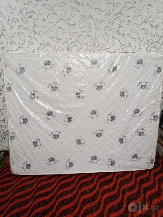 Matras sotiladi Artopetniy