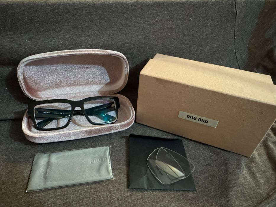 Ochelari MiuMiu        .