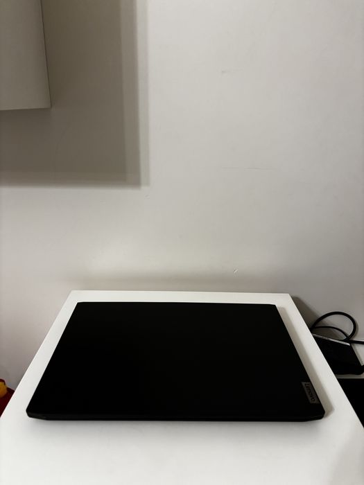Laptop Lenovo в хубаво състояние