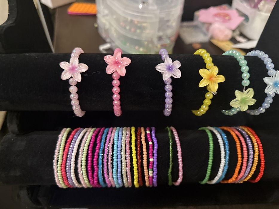 Гривни различни видове