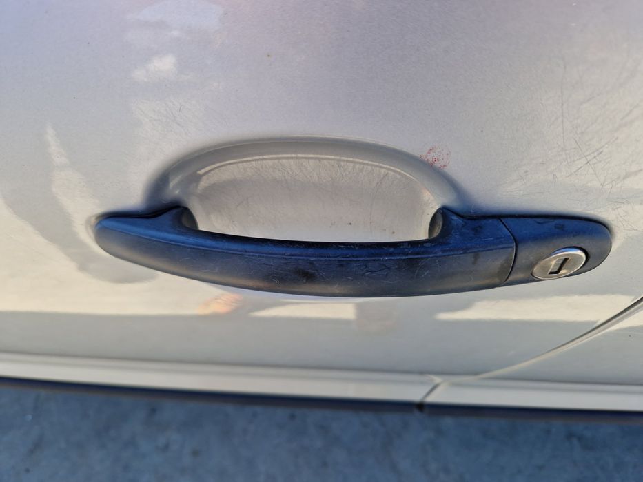 Maner usa stanga fata Volkswagen Fox (5Z1, 5Z3) [Fabr 2003-2011] Hatch