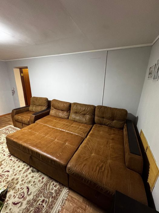 Продам угловой диван