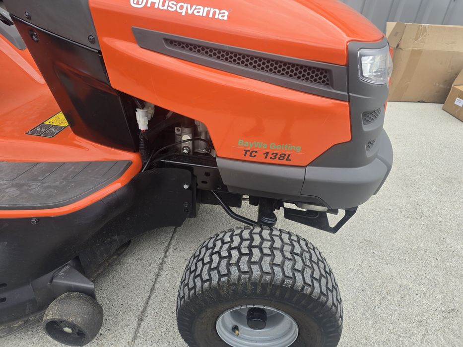 Tractor gazon Husqvarna TC 138L an 2020