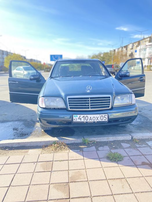 Car Mercedes 1998