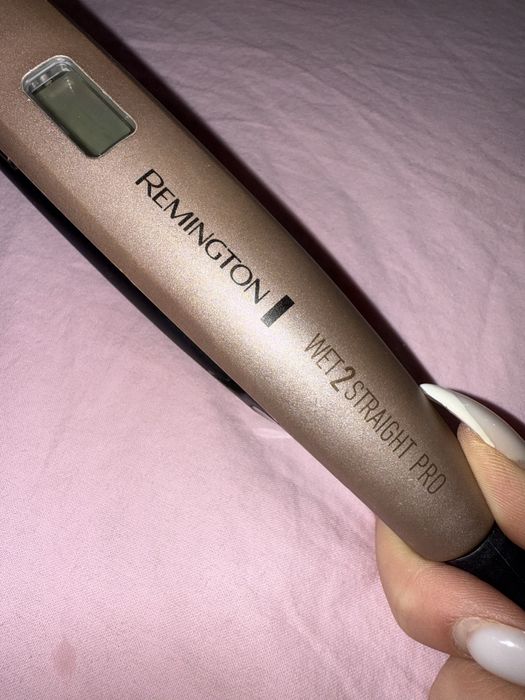 Преса за коса Wet2Straight, REMINGTON, 230°C, керамична, кафяво-черна