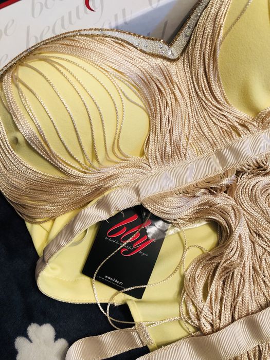 Rochie noua cu eticheta Bby