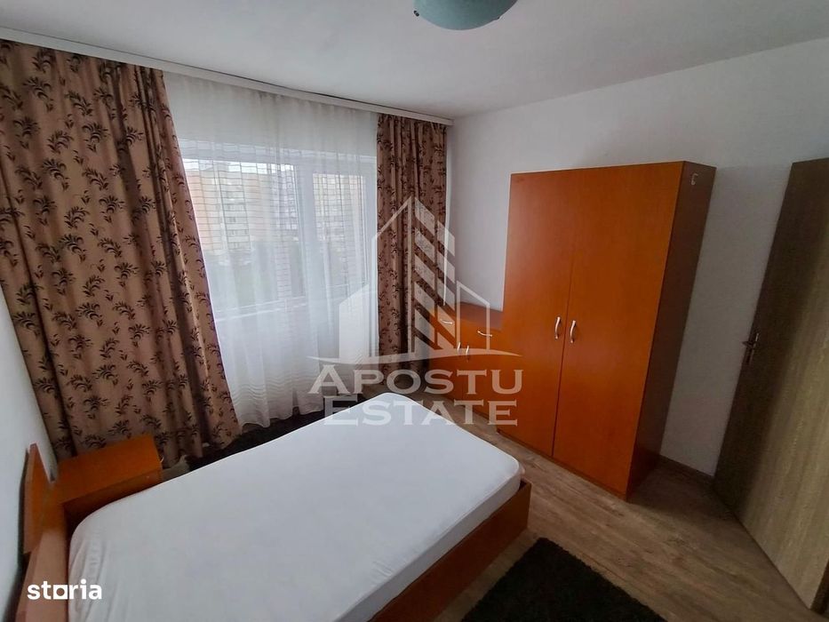 Apartament cu 3 camere , de inchiriat,  zona Circumvalatiunii