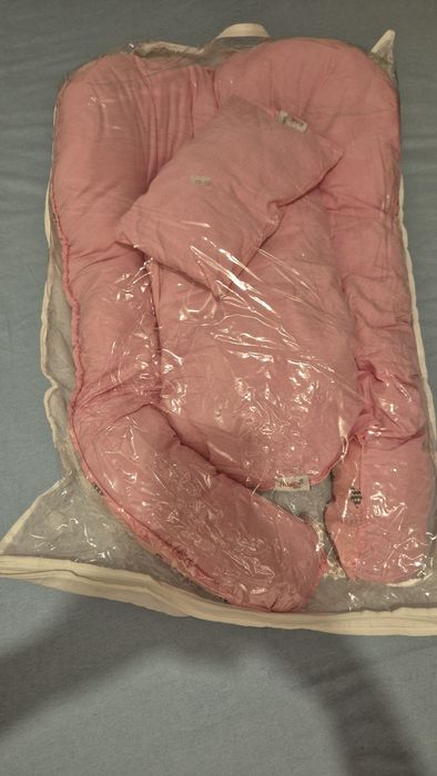 Baby nest cu 2 fețe