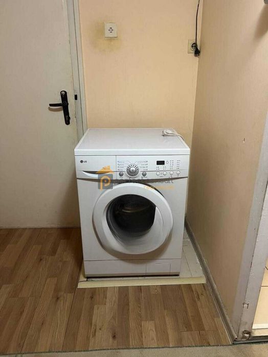 Дава се под наем Едностаен апартамент в Пловдив, Христо Смирненски - 26 кв.м за 200 € - Снимка #8