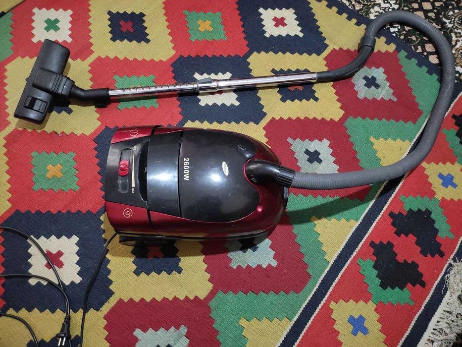 Ishlaydigan pilisos sotiladi.