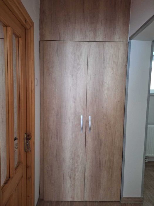Apartament cu 3 camere decomandate