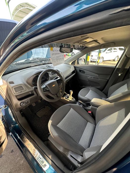 Chevrolet Cobalt 2020 — 5