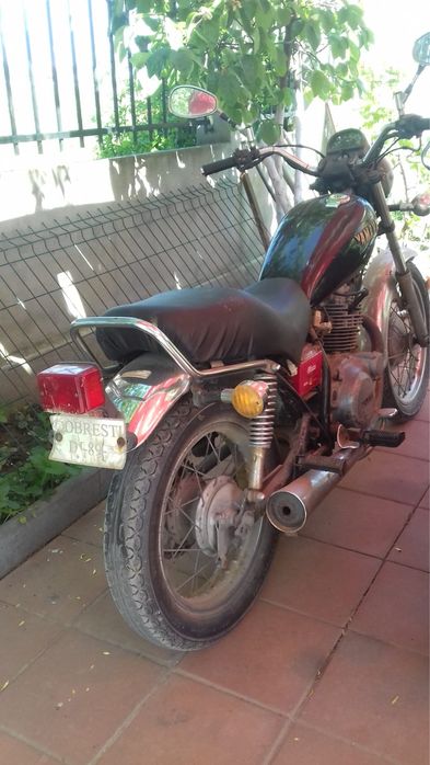 Yamaha SR125 – motocicletă clasică, economică