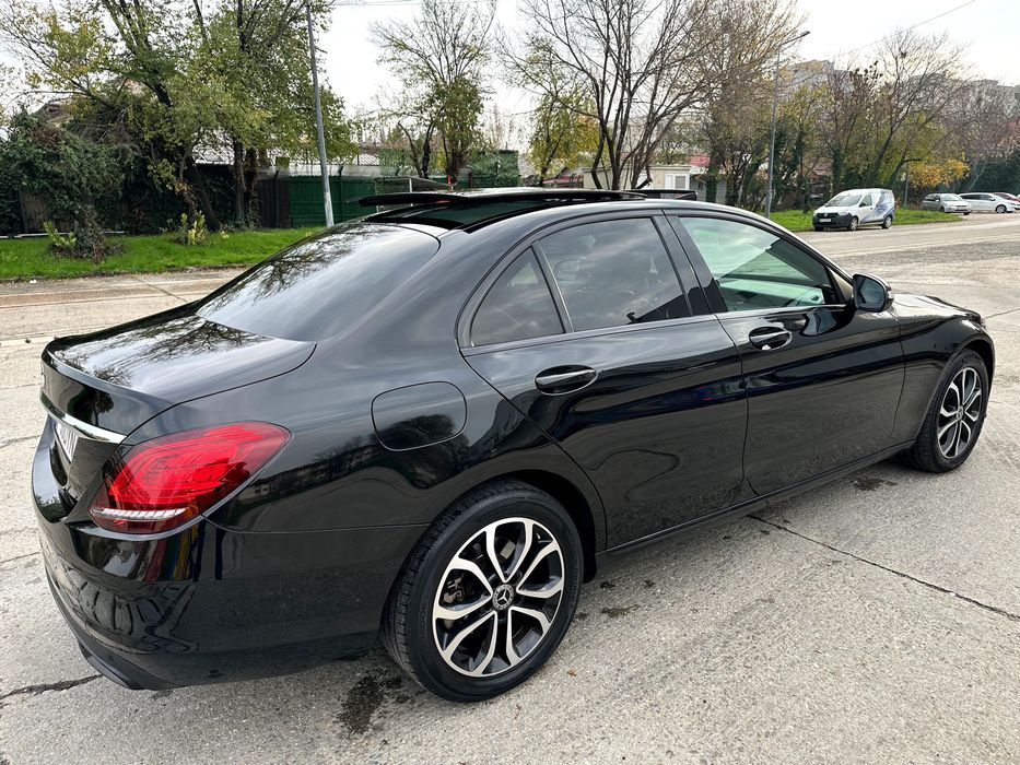 Mercedes C Class an 2020-panoramic-automata-LED-IMPECABILA!