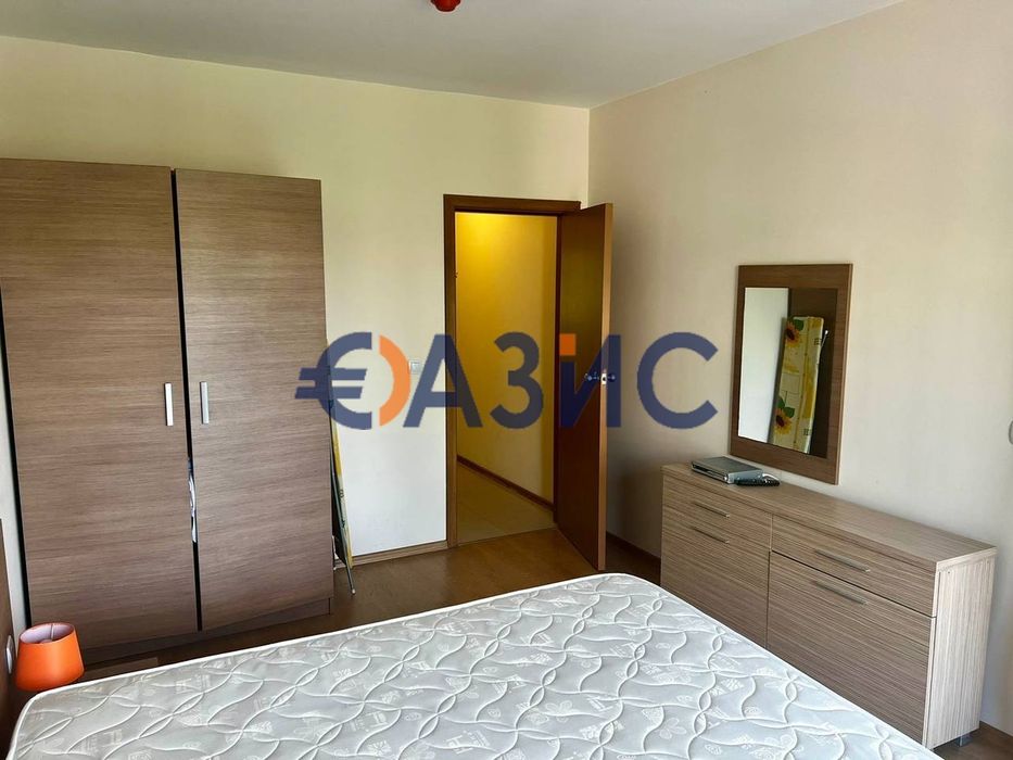 Продава се Двустаен апартамент в к.к. Слънчев бряг - 82 кв.м за 1025 €/кв.м - Снимка #11