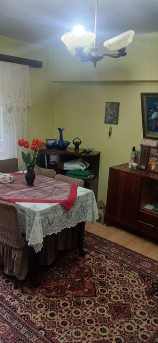 Vând apartament 2 camere semidecomandat Slobozia