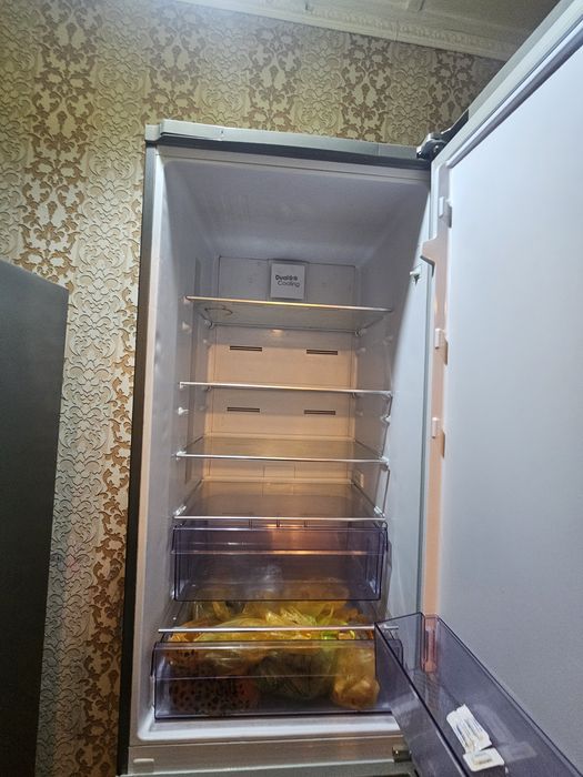 Продам холодильник срочно