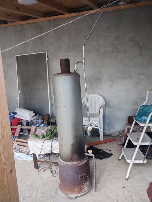 Бойлер на твърдо гориво