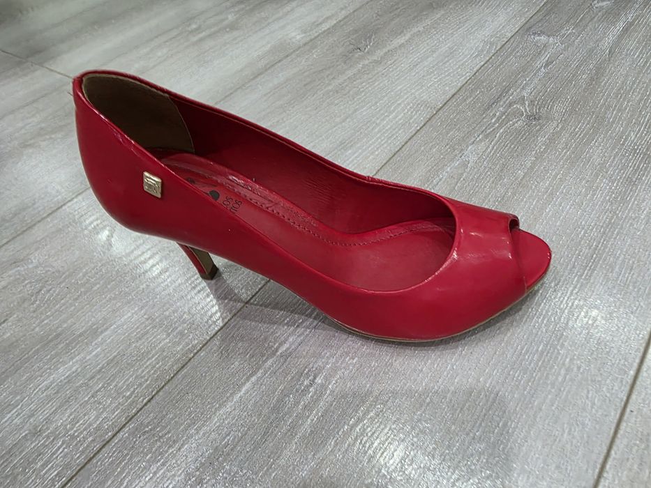 Туфли 36 размер 10 тысяч