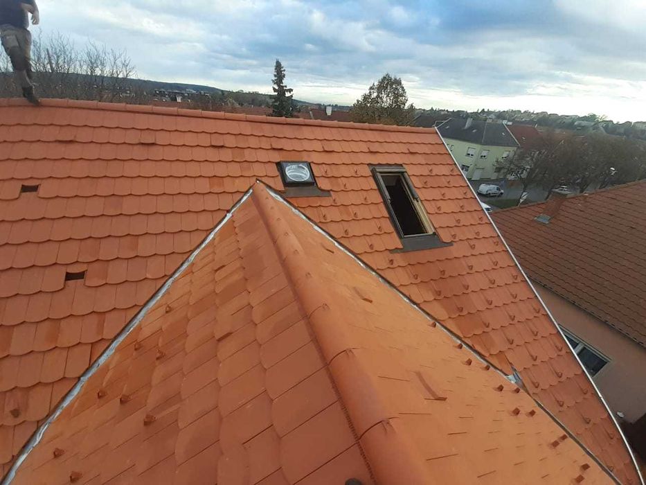 Constructie acoperis nou, reparatii acoperis, curatare acoperis