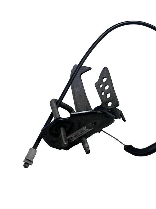 Incuietoare Capota Bmw 7 V F01, F02, F03, F04 2008 - 2015 7183764