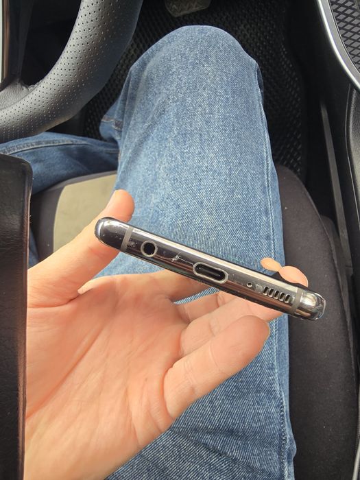 Продам самсунг с10