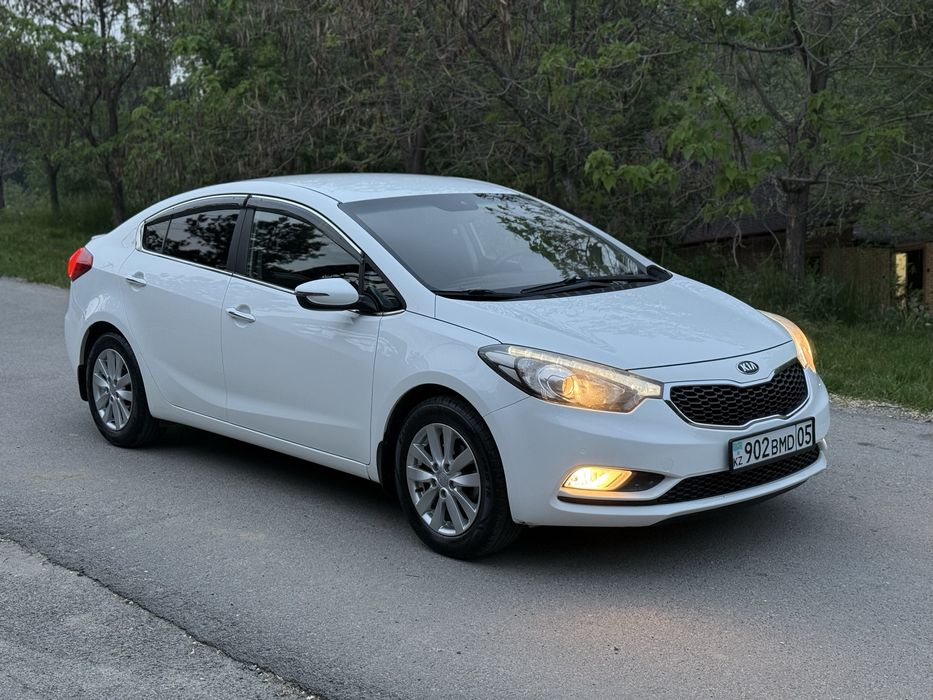 Kia Cerato 2015год в идеальном состояние