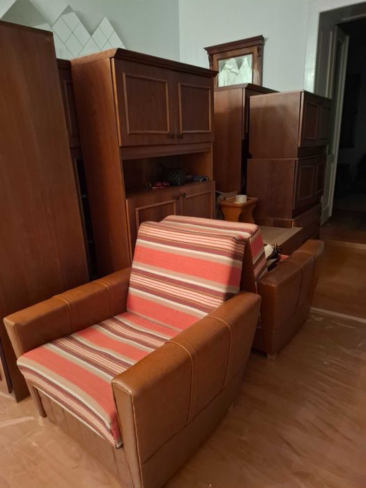 Vand mobila utilizata