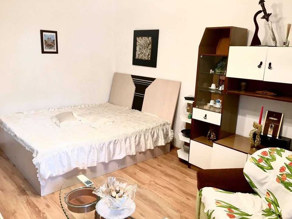 Дава се под наем Двустаен апартамент в Бургас, Изгрев - 64 кв.м за 225 € - Снимка #4