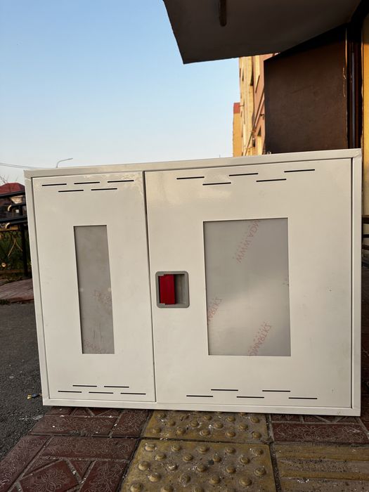 Пожарный шкаф