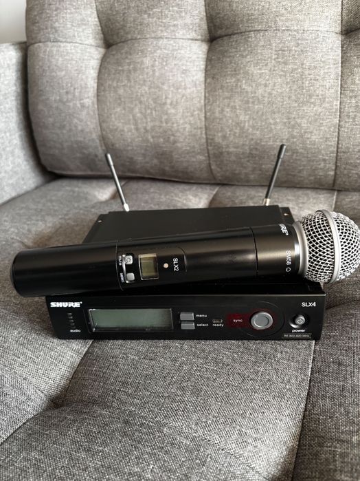 Shure SM58 + Shure SLX4 / безжичен микрофон и приемник