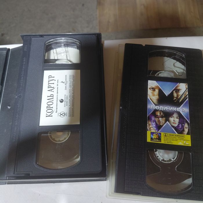Продам VHS кассеты видео