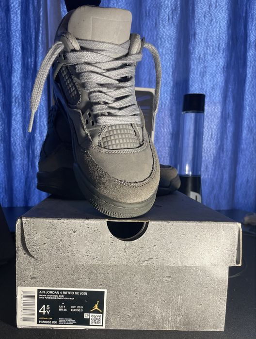 Air Jordan 4 Retro  SE (GS) marimea 36.5