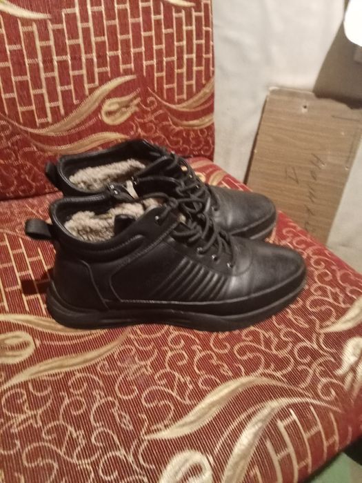 Зимние ботинки мужские