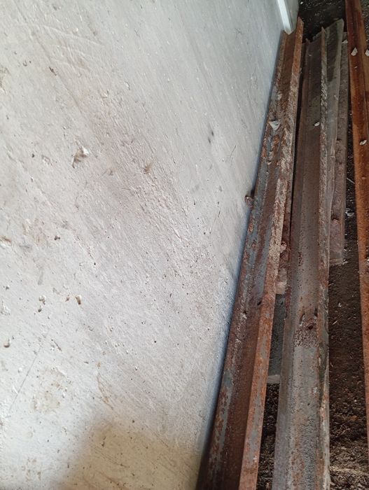 Продам новый швеллер -5000